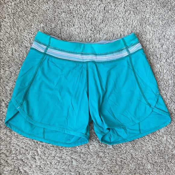Ivivva by Lululemon Girl Speed Up Shorts - Picture 3 of 7